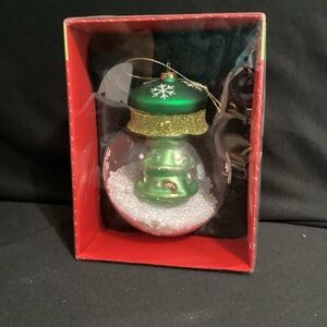 Glass Snow Globe Style Christmas Tree Ornament Suspended Tree with Loose Snow